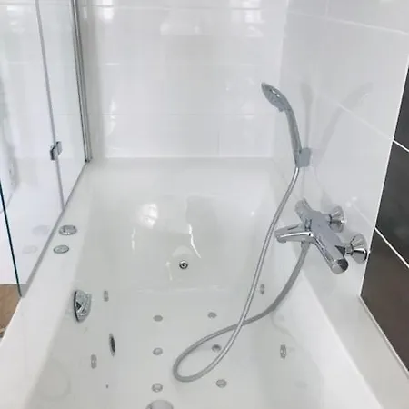 Mon Reve A Avec Spa, En Supplement, Sur La Route Des Vins Au Coeur De L'alsace *