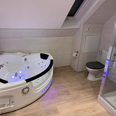 Mon Reve A Avec Spa, En Supplement, Sur La Route Des Vins Au Coeur De L'alsace *
